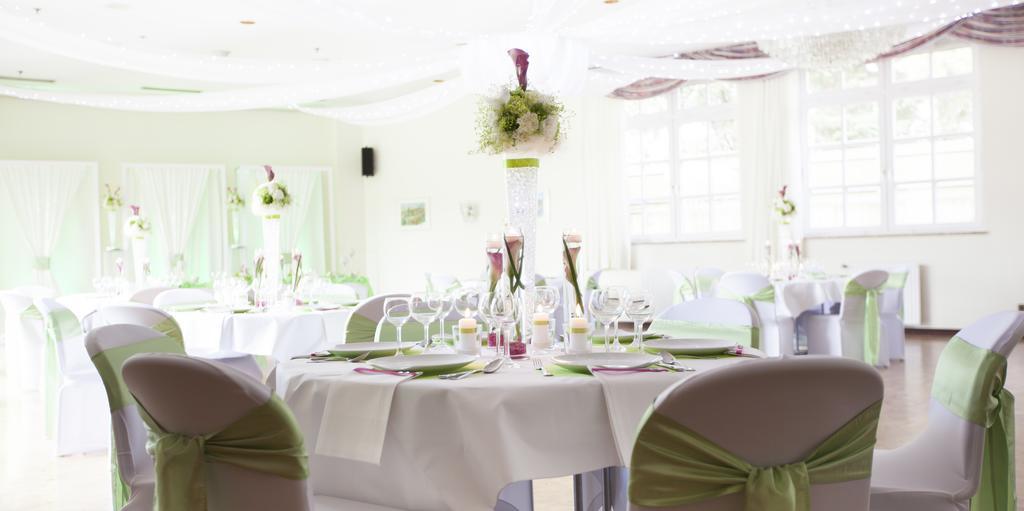 Sachsenwald Hotel ראינבק מראה חיצוני תמונה